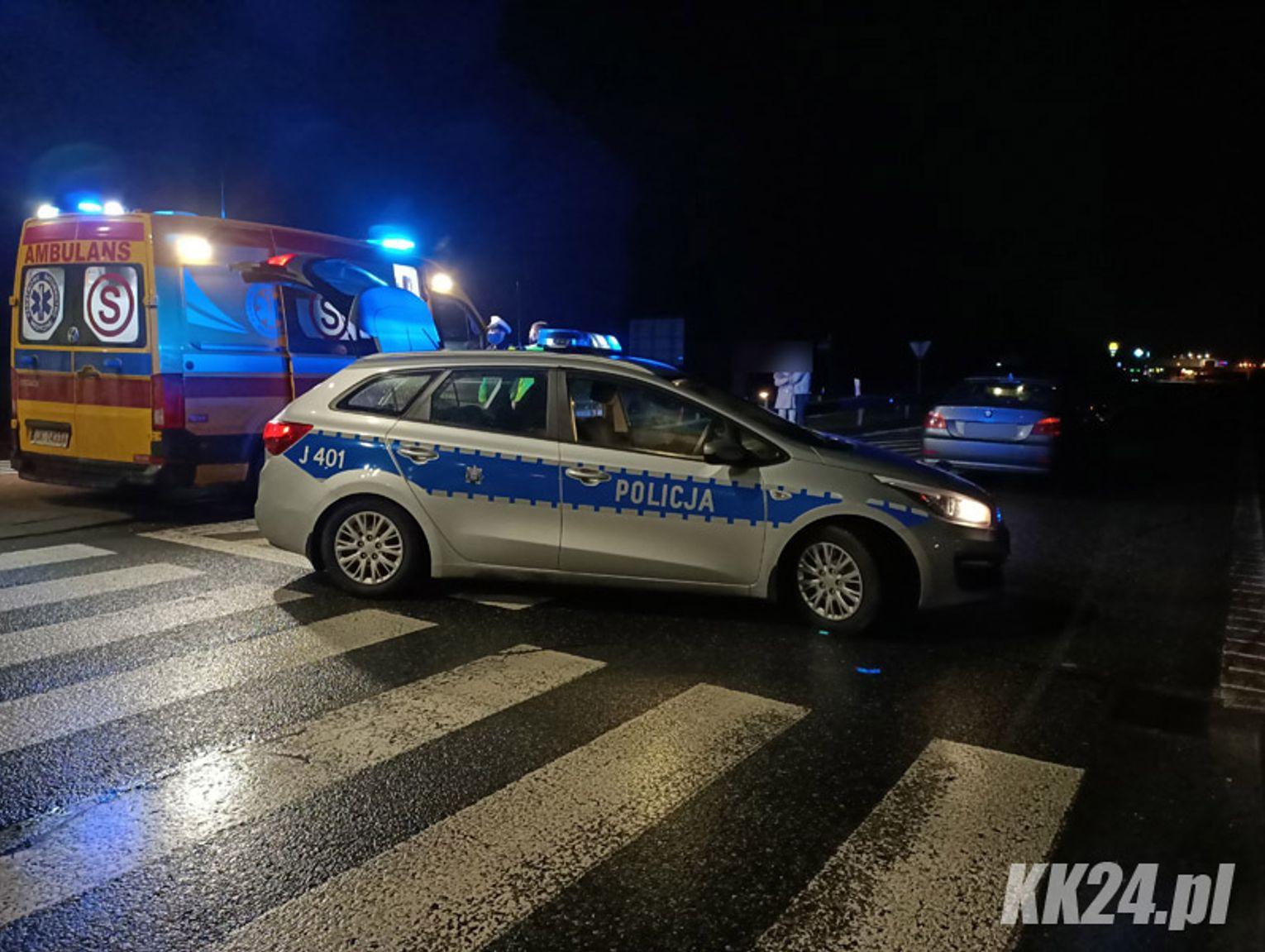 Wypadek przy rondzie Milenijnym Pieszy na pasach potrącony przez BMW