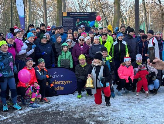 11. urodziny parkrun w Kędzierzynie-Koźlu. To był wyjątkowy start. Na mecie na biegaczy czekał tort