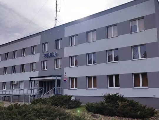 47-latek z Kędzierzyna-Koźla znieważył policjantów. Sąd skazał go na trzy miesiące więzienia