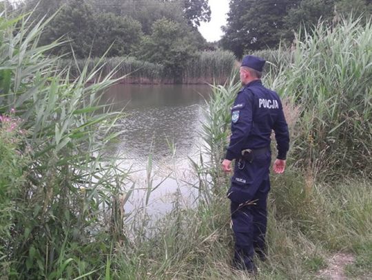 80-latek pojechał na ryby i ślad po nim zaginął. Policjanci znaleźli go po kilkunastogodzinnej akcji