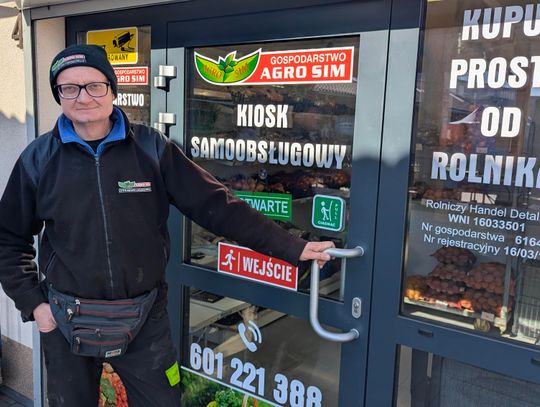 Zaufanie zamiast sprzedawcy. Samoobsługowy sklep rolników z Przedborowic zdaje egzamin w Kędzierzynie-Koźlu