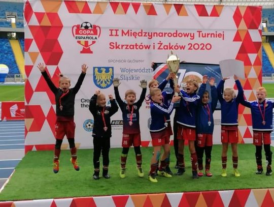 Akademia Piłkarska Chemika zwyciężyła w prestiżowym turnieju na Stadionie Śląskim