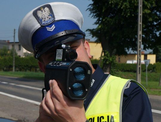 Akcja "prędkość" na drogach powiatu. Skontrolowali blisko stu kierowców