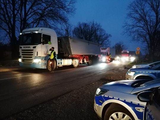 Akcja "trzeźwy poranek". Mundurowi przebadali ponad 500 kierowców, jeden z nich stracił prawo jazdy