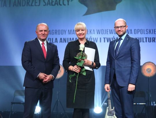 Anetta Sałacka wyróżniona na gali Moc Ludzi Kultury. Otrzymała nagrodę marszałka województwa
