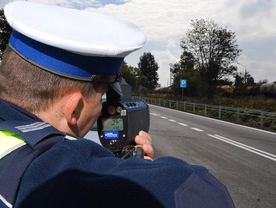 Auto jechało całą szerokością ulicy Mostowej. Kierowca wydmuchał ponad dwa promile