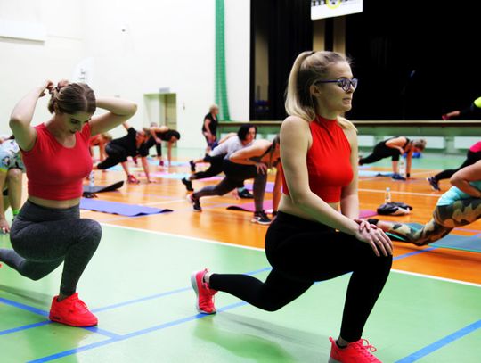 Bezpłatny maraton fitness w hali "Śródmieście". Będą cztery różne bloki tematyczne