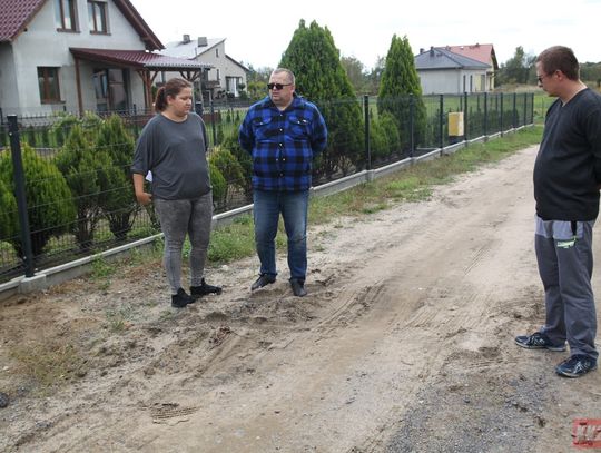 Budowa kanalizacji na ulicy Wyspiańskiego i niezadowoleni mieszkańcy. Dochodzi do konfliktów