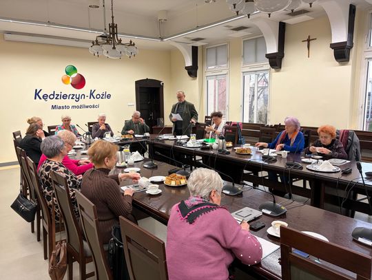 Centrum „Dugnad” i spacer diagnostyczny. Seniorzy mają konkretne plany Centrum „Dugnad” i spacer diagnostyczny. Seniorzy mają konkretne plany