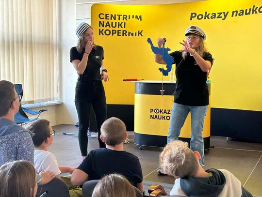 Centrum Nauki Kopernik przyjechało do Kędzierzyna-Koźla. Ciekawy pokaz w Miejskiej Bibliotece Publicznej