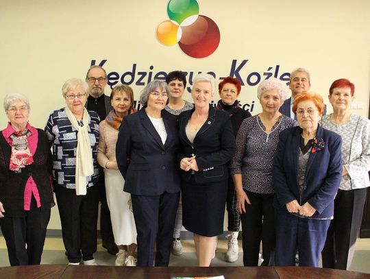 Chcą dbać o potrzeby i komfort starszych mieszkańców Kędzierzyna-Koźla. Nowa Miejska Rada Seniorów rozpoczęła pracę