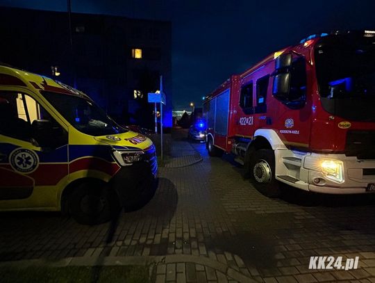 Chciał się powiesić, sznur nie wytrzymał. Mężczyzna spadł na balkon sąsiada