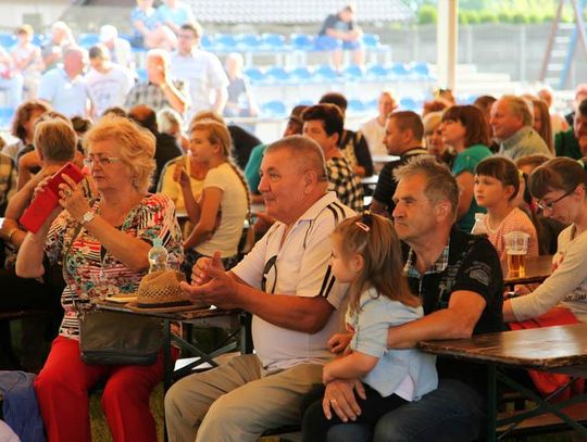 Cisowa bawiła się na festynie z okazji 70-lecia klubu piłkarskiego. Było swojsko i wesoło