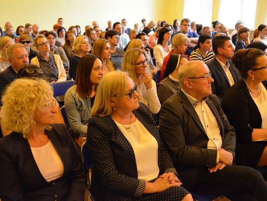 Dla nich życie ma słodko-gorzki smak. O niepełnosprawności na konferencji w Kędzierzynie-Koźlu