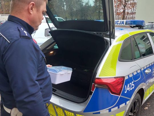 Dzięki wsparciu urzędu miasta do policjantów z Kędzierzyna-Koźla trafiły zestawy do resuscytacji oddechowej