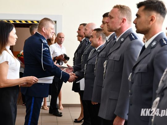 Dziś policjanci z Kędzierzyna-Koźla obchodzą swoje święto. Wręczono awanse i podziękowania