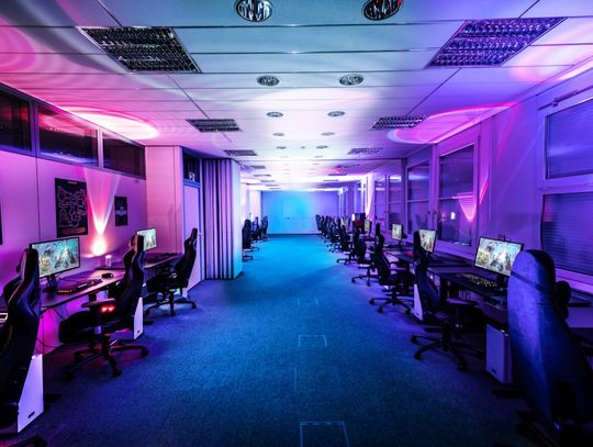 Esport w zakładach bukmacherskich – nowa era typowania czy chwilowa moda?