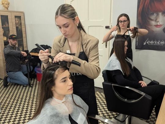 Finał fryzjerskich zmagań w Zespole Szkół nr 1. Liczyła się kreatywność, sposób pracy i efekt końcowy