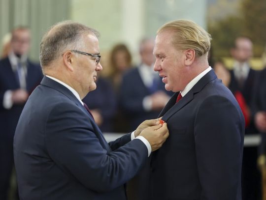 Grzegorz Peczkis odznaczony przez Prezydenta RP Krzyżem Kawalerskim Orderu Odrodzenia Polski Grzegorz Peczkis odznaczony przez Prezydenta RP Krzyżem Kawalerskim Orderu Odrodzenia Polski