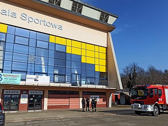 Hala Sportowa "Śródmieście" zostanie noclegownią dla uchodźców z Ukrainy. Pojawi się tam 55 łóżek