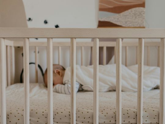 Jak ułatwić nocne karmienie dziecka?