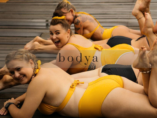Jak znaleźć idealny strój kąpielowy plus size?