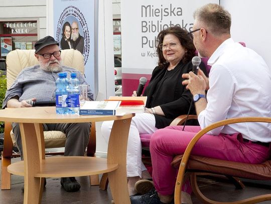 Jerzy Bralczyk i Lucyna Kirwil o miłości na kozielskim Rynku. WIDEO