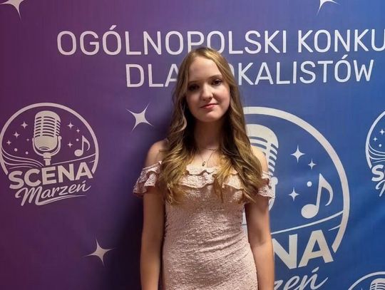 Julia Kusz w finale ogólnopolskiego konkursu "Scena Marzeń". Młoda wokalistka z Kędzierzyna-Koźla znów zachwyca