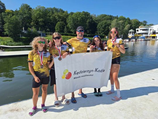 Kajakarki z Kędzierzyna-Koźla brązowymi medalistkami Mistrzostw Polski młodziczek. ZDJĘCIA