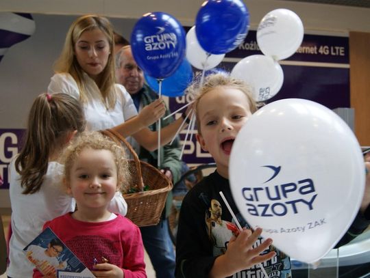 Każdy malec mógł poczuć się jak wielki naukowiec. Chemia w galerii. ZDJĘCIA