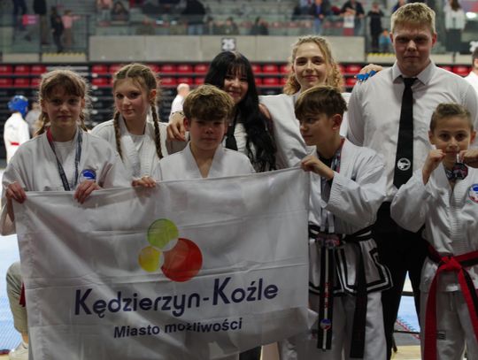 Kędzierzynianie wywalczyli medale Międzywojewódzkich Mistrzostw Wielkopolski w Taekwon-do. ZDJĘCIA