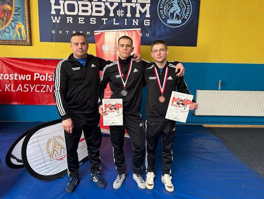 Kevin Metel i Grzegorz Hildebrand medalistami zapaśniczych mistrzostw Polski U-23