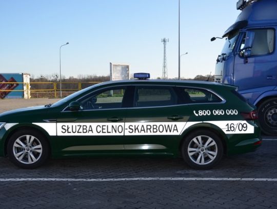 Kierowca przewożący 10 nielegalnych automatów do gier wpadł w powiecie kędzierzyńsko-kozielskim