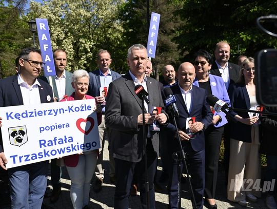 Koalicja Obywatelska apeluje o mobilizację wyborczą w Kędzierzynie-Koźlu. Na Placu Wolności odbyła się konferencja prasowa Koalicja Obywatelska apeluje o mobilizację wyborczą w Kędzierzynie-Koźlu. Na Placu Wolności odbyła się konferencja prasowa