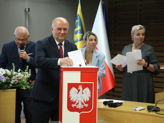 Koalicja Obywatelska zwycięża w wyborach do Europarlamentu. Andrzej Buła z drugim wynikiem na liście