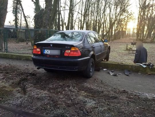 Kolizja goniła kolizję. Niebezpieczny poranek na drogach w mieście i powiecie