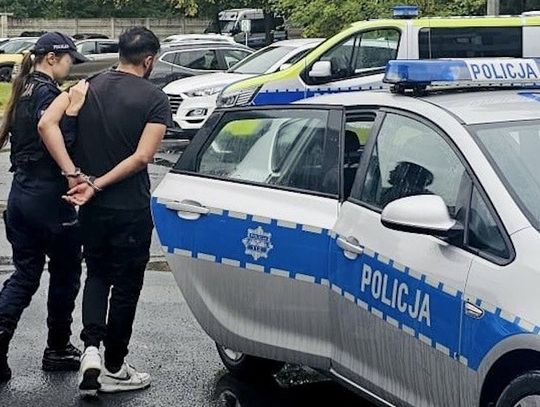 Kolizja na obwodnicy z zaskakującym finałem. Sprawcą okazał się poszukiwany 26-latek