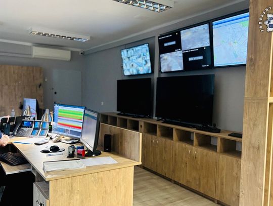 Komenda Powiatowa Policji w Kędzierzynie-Koźlu z nowoczesnym stanowiskiem kierowania