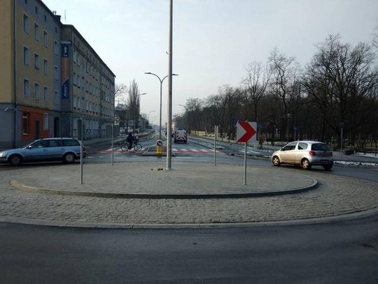 Koniec objazdów w centrum miasta! Drogowcy otworzyli aleję Jana Pawła II