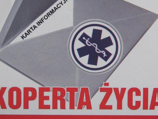 Koperta życia. Dlaczego najlepiej trzymać ją w lodówce? Odbierz w magistracie specjalną naklejkę