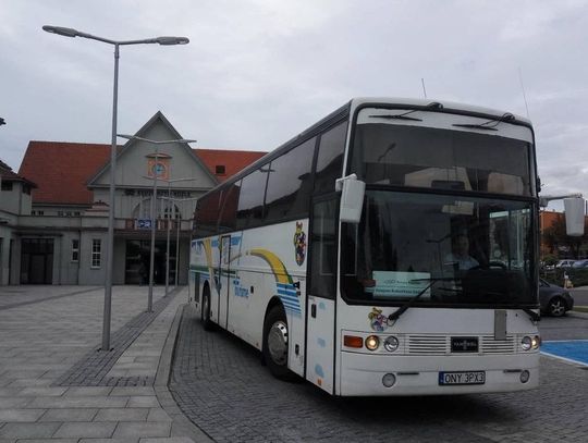 Kupili bilety na pociąg, pojechali autobusem. Problemy pasażerów Polregio