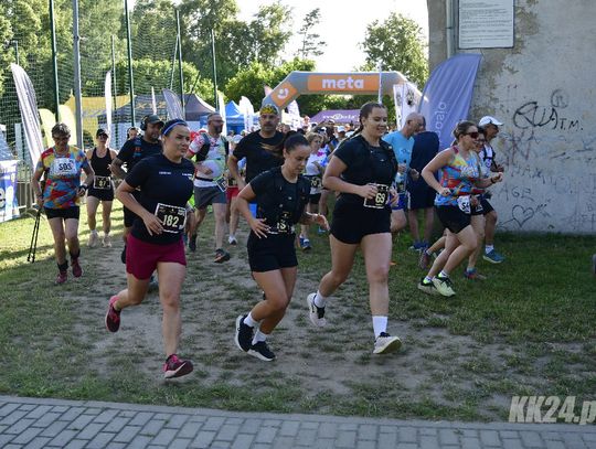 Leśne ścieżki zdobyte! Biegacze z Kędzierzyna-Koźla pokonali „Grubą Dychę”