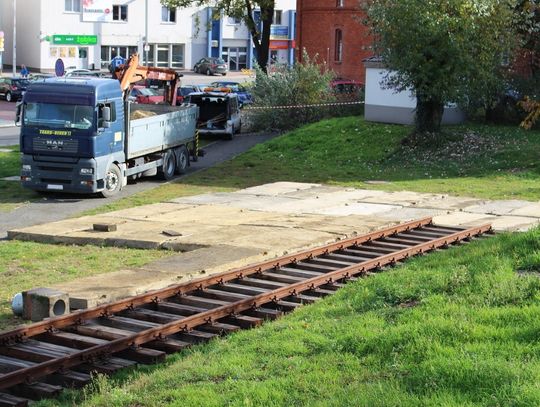 Lokomotywa stanie w Śródmieściu już za dwa dni. Miasto przygotowuje się do trudnej operacji