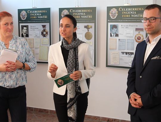 Ludzie opolskiej adwokatury na wystawie w kozielskiej bibliotece. WIDEO