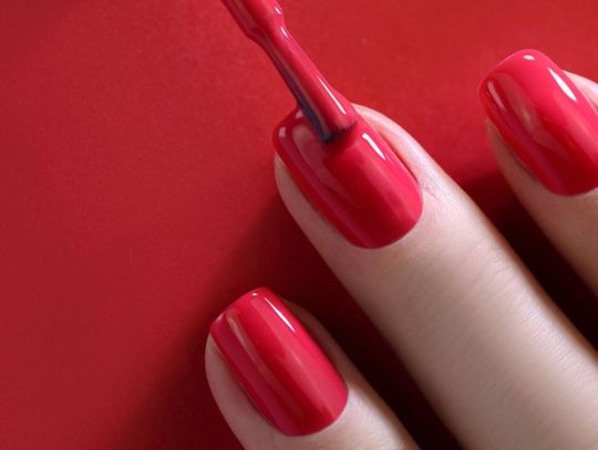 Manicure 2025, czyli nowe spojrzenie na piękno dłoni