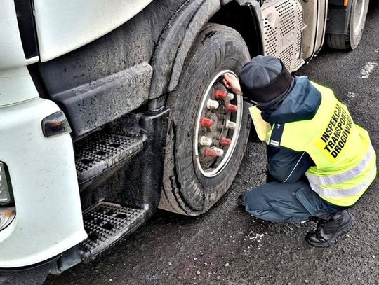 Masowe kontrole na drogach Opolszczyzny. ITD zatrzymała 75 dowodów rejestracyjnych