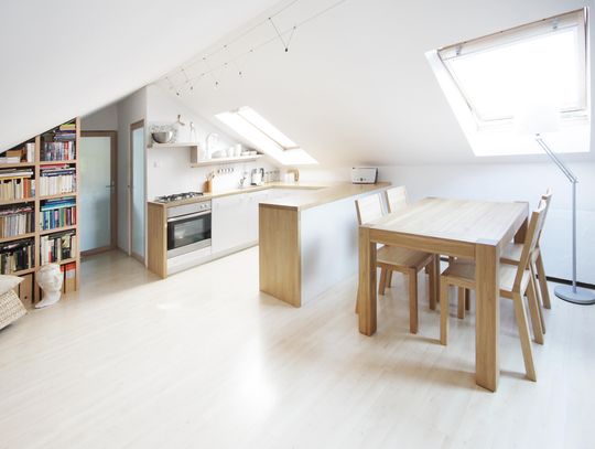 Meble z litego drewna – inwestycja na lata czy chwilowy trend?