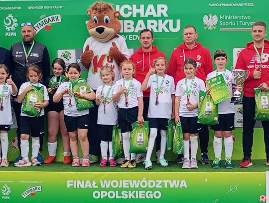 Medalowe żniwo "Dziewiątki" w Pucharze Tymbarku. Aż trzy zespoły stanęły na podium