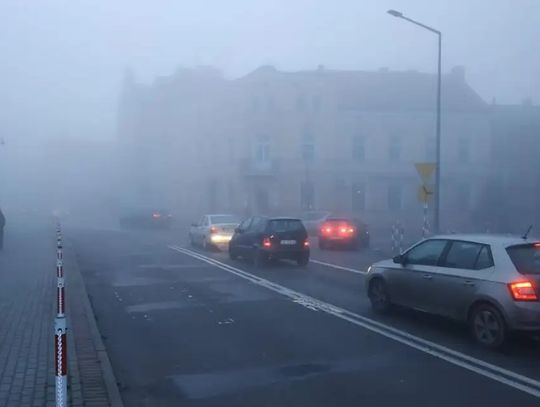 Meteorolodzy wydali kolejne ostrzeżenie przed gęstymi mgłami