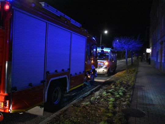 Mężczyzna nie mógł samodzielnie opuścić łazienki. Interwencja służb w Śródmieściu